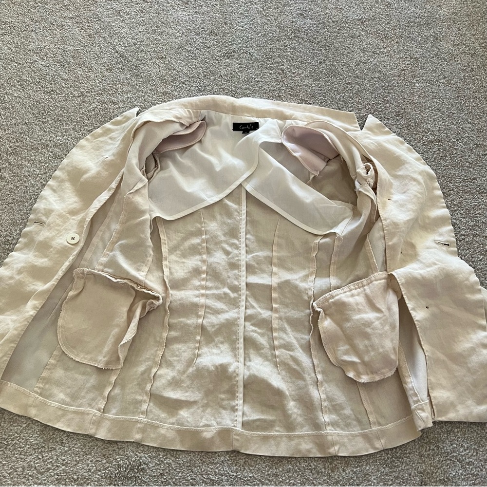 Cat’s y2k Chic Cream Linen Double-Breasted Blazer w Pockets & Brown Buttons - Picture 5 of 10
